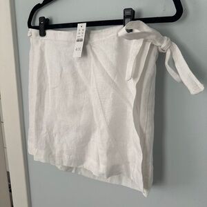 NWT J Crew White Linen Lined Wrap Skirt.- Size 6